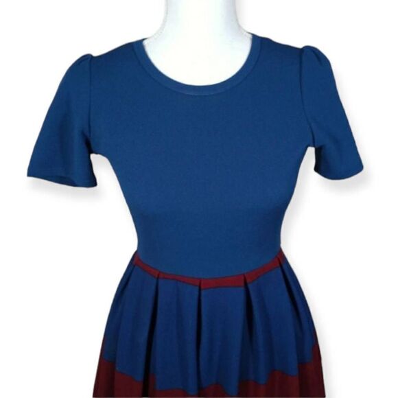 LULAROE NAVY & BURGUNDY FIT & FLAIR DRESS SZ.XS EUC - Picture 2 of 7